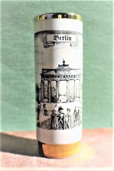 Vase weiß brach Porzellan Berlin Brandenburger Tor   #  5393