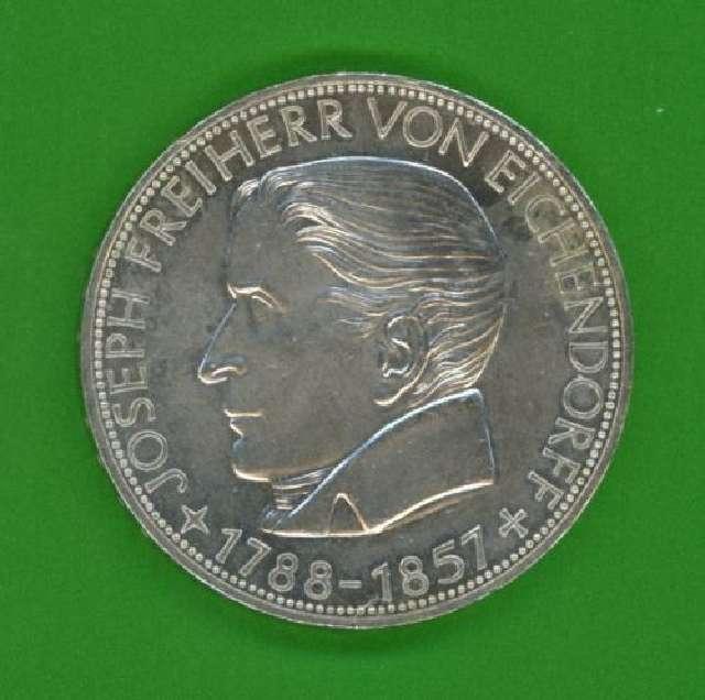 Münze 5 DM, Deutsche Mark, Silberadler 1957 J BRD, J. Freiherr v. Eichendorf #2302
