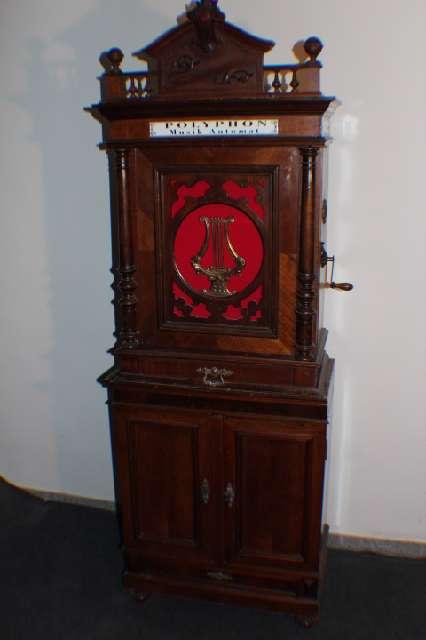 Uhr, Wanduhr, Spieluhr, Polyphon, Symphonion, Münzeinwurf, Plattenschrank 1896 #4353